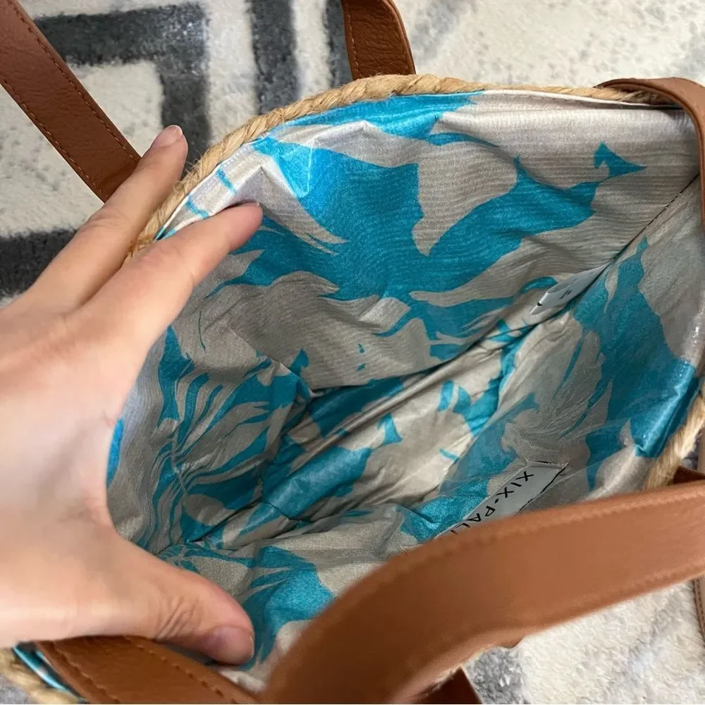 XIX Palms The Shore Break Picnic Cooler Backpack Straw Bag NWT